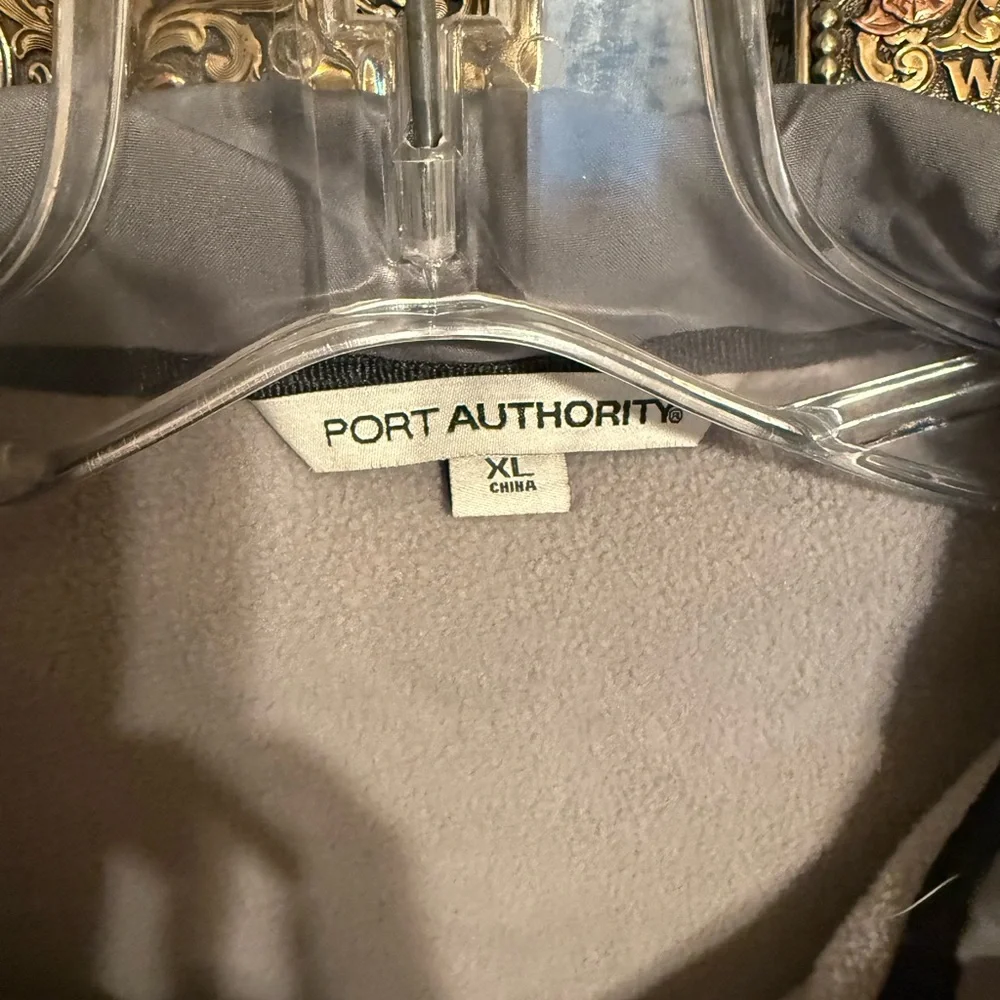 Gray soft shell jacket. - Picture 2 of 3